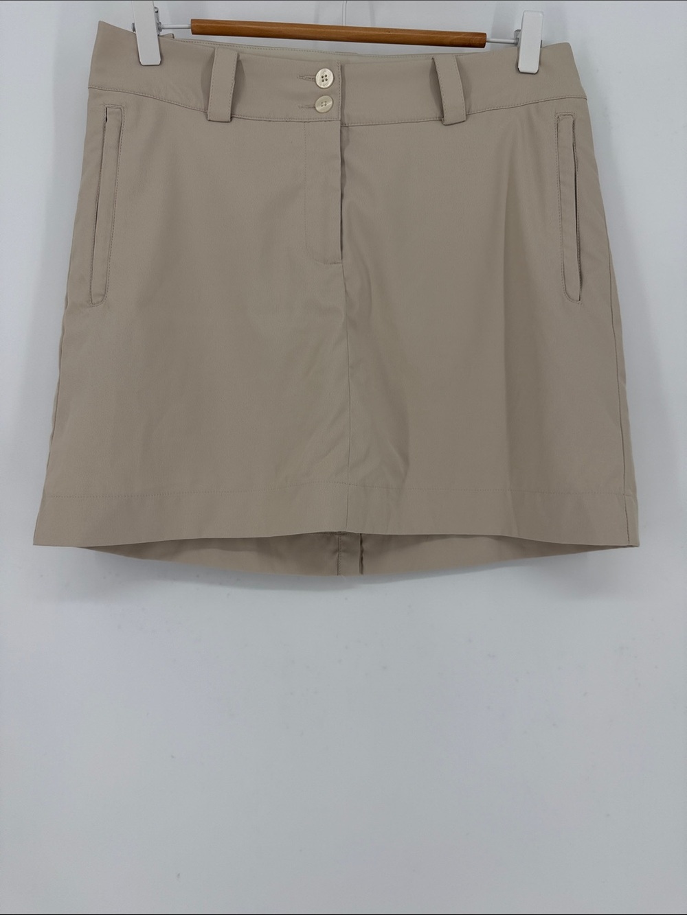 Nike Golf Women’s Size 6 Dri-FIT Khaki Beige Skort Performance Mini Skirt